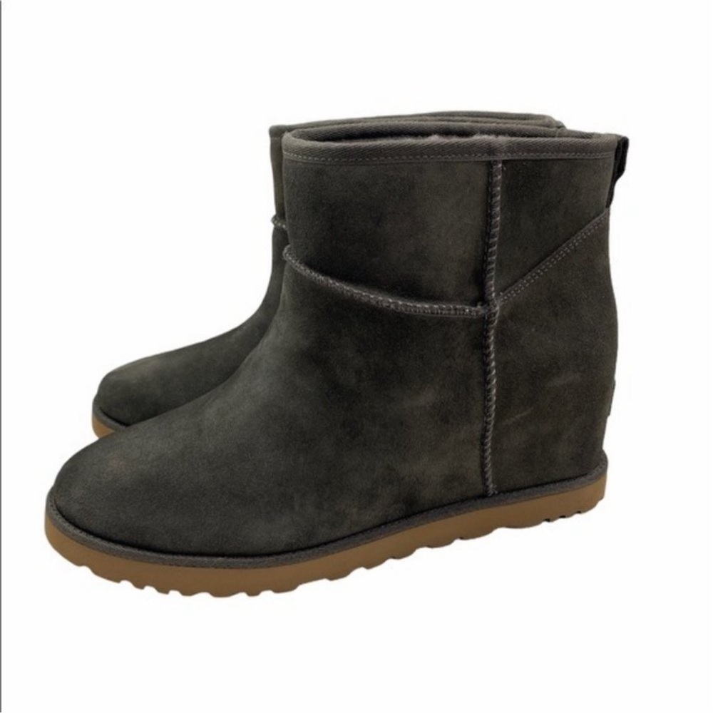 NIB UGG Women's Classic Femme Mini Slate Size 12